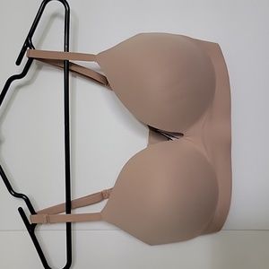 Victoria's Secret wireless bra size 34DD